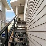 Walk To Bayshore - Near Hyde Park & Downtown