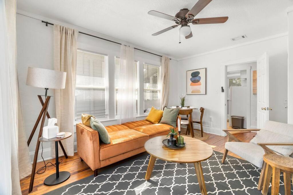 Walk To Bayshore - Near Hyde Park & Downtown *